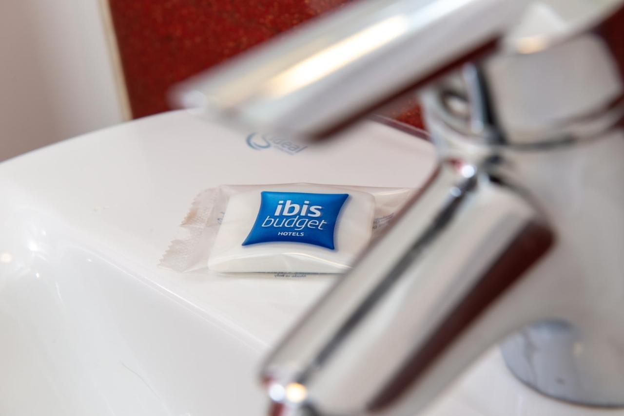 Ibis Budget Stansted Bishops Stortford Birchanger Esterno foto