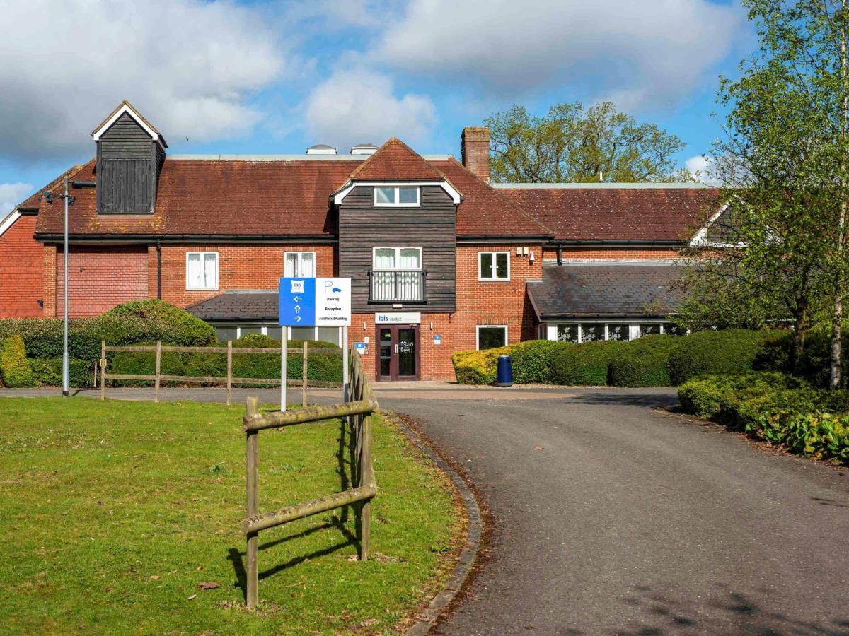 Ibis Budget Stansted Bishops Stortford Birchanger Esterno foto